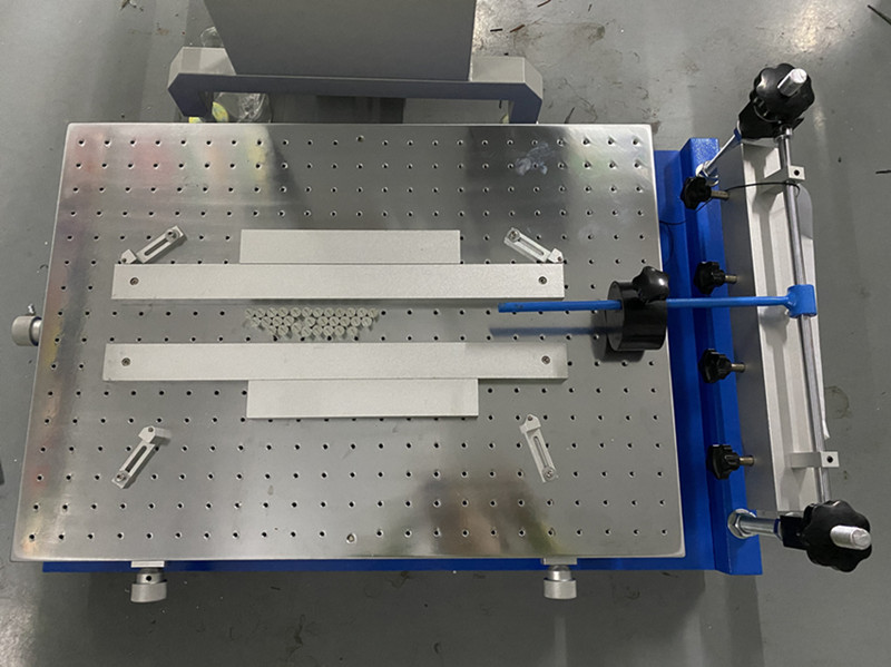 高精密手動(dòng)錫膏絲印機(jī)臺(tái)